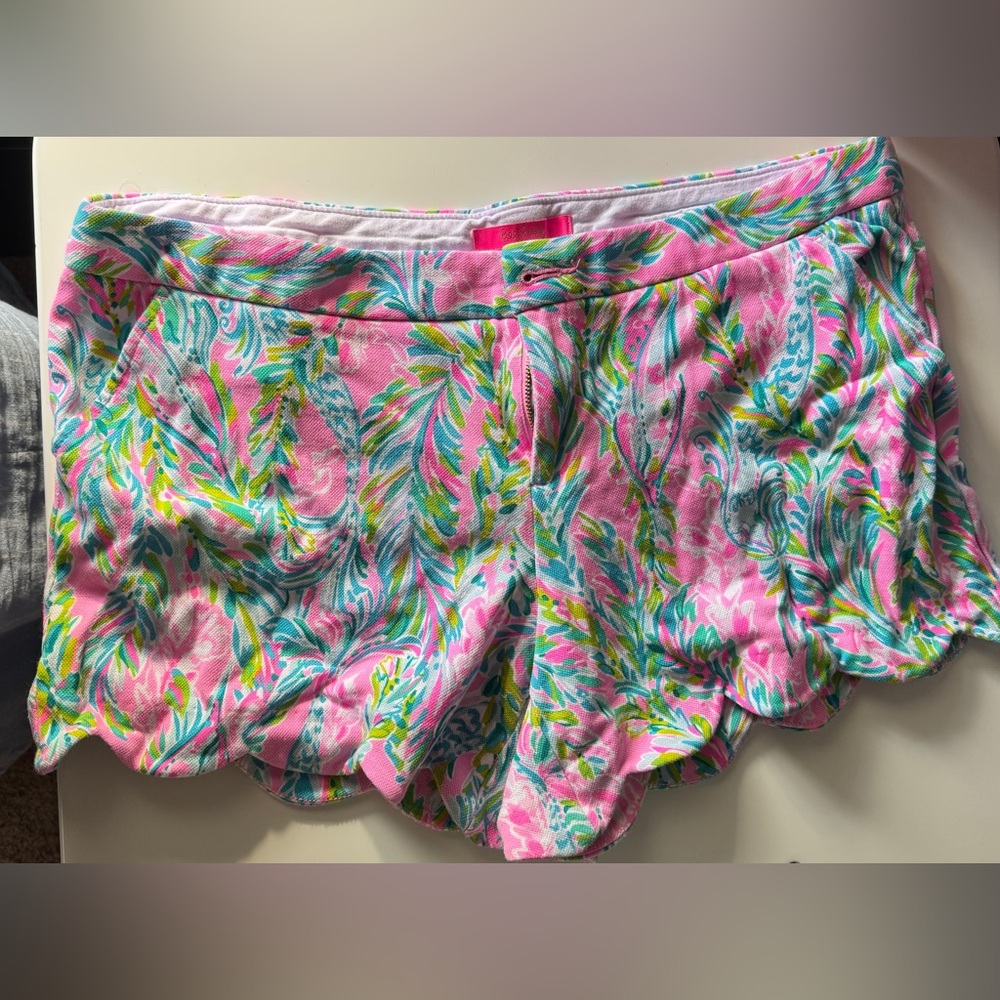 Lilly Pulitzer Mermaid Corals Buttercup Shorts